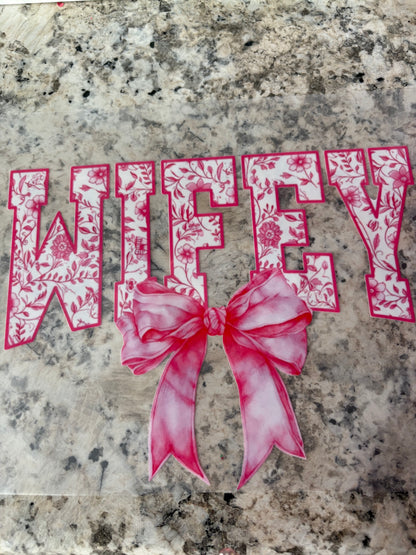 pink lace wifey
